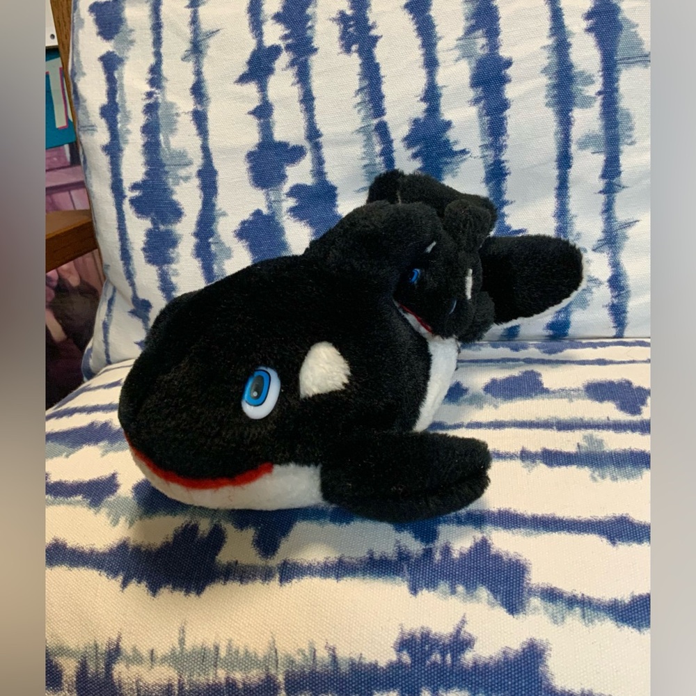 Vintage Orca Whale Toy Mom and Baby Killer Whale Stuffed Plush 1980s Shamu